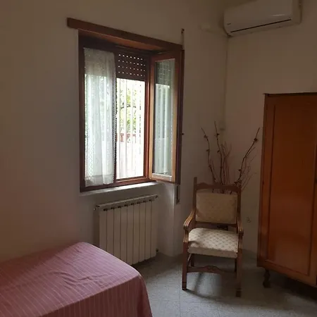 Villa Il nespolo Scauri  Esterno foto
